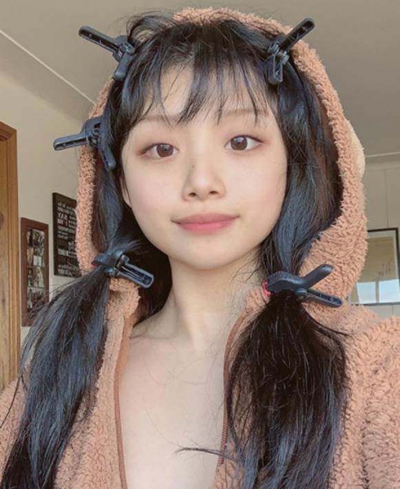 Xôn xao thông tin hiện tượng mạng Elodie Alice qua đời vì trầm cảm tại Úc: Người hâm mộ xót thương-4