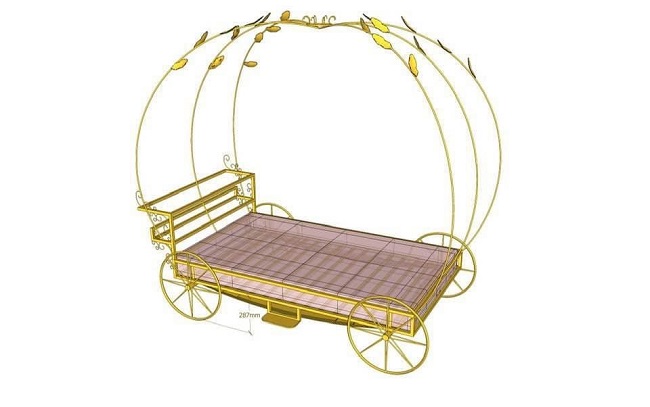 Ông bố trẻ chơi lớn, chi 50 triệu làm giường bí ngô mạ vàng tặng con dịp Halloween-1