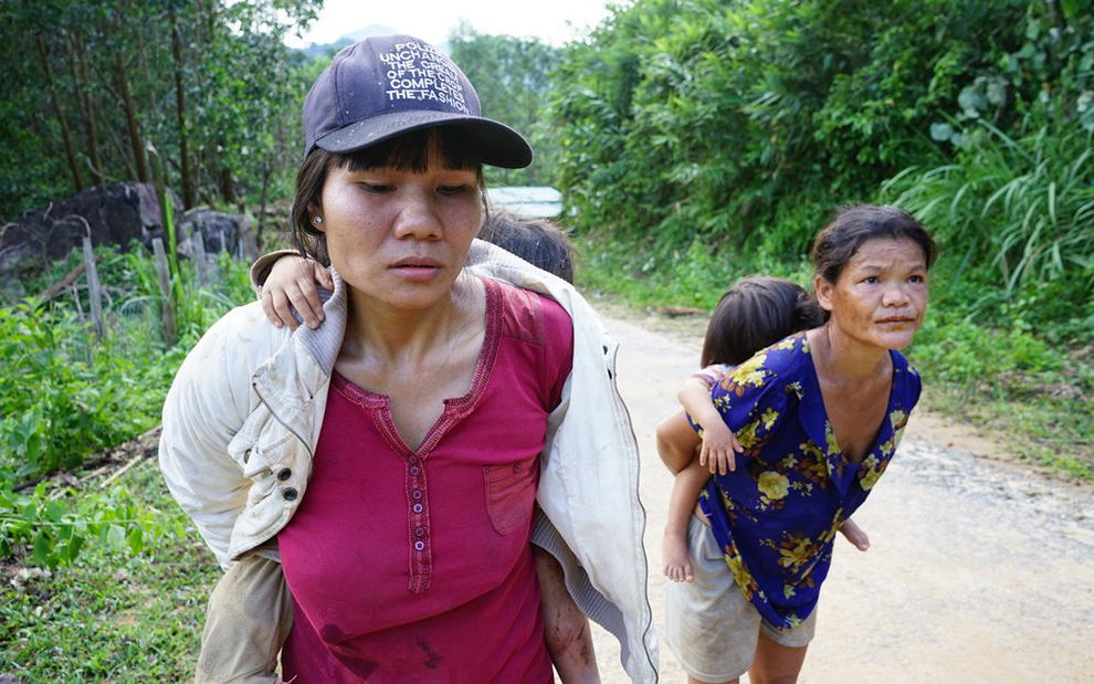 Người mẹ mất 3 con trong vụ lở núi Trà Leng: Sữa căng tức mà con không còn-1