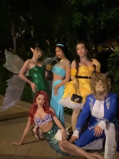 Sao Việt hóa trang Halloween: Chi Pu hở bạo, nhưng độ gợi cảm lại thua xa Huyền Baby khi cùng tạo hình nhân vật nàng tiên cá-5