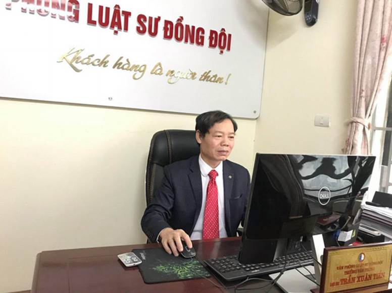 Luật sư chia sẻ những trường hợp có thể xảy ra quanh bức ảnh Hương Giang mời công an đến nhà antifan-2