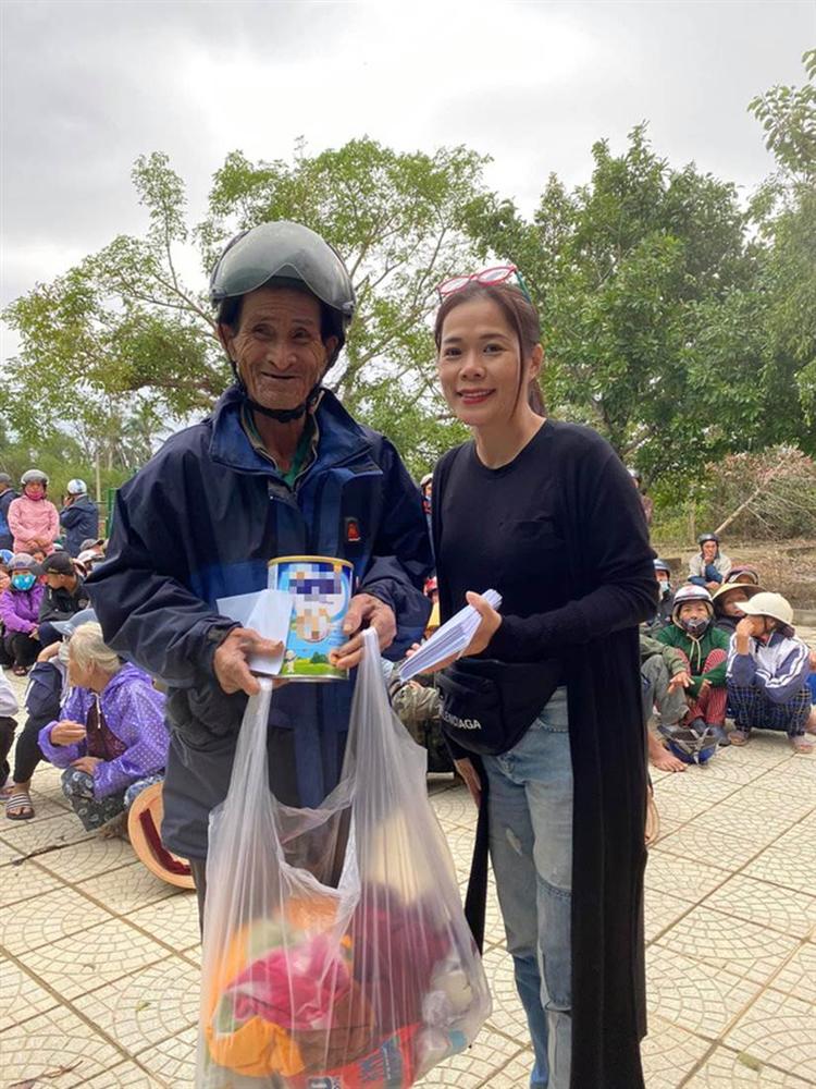 Bị nghi ngờ về tiền từ thiện, Mỹ Lệ: Có bao giờ các bạn bỏ đồng nào cho ai chưa?-2