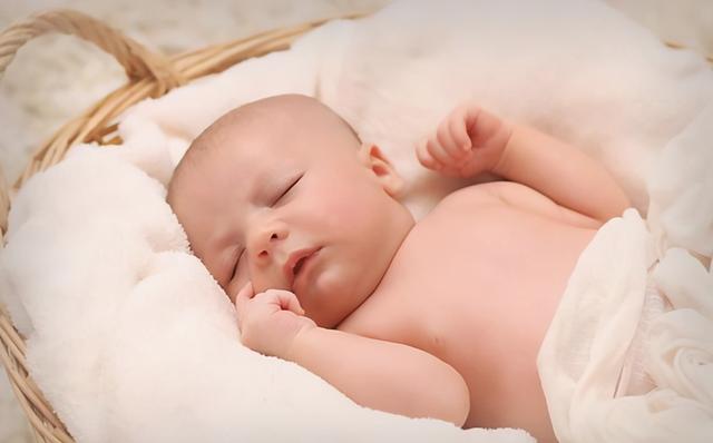 Trẻ có 3 biểu hiện này rất có thể bị chậm phát triển, bố mẹ đừng vội nghĩ con ngoan kẻo hối hận-2