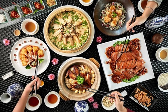 Cả 4 người trong một gia đình cùng lúc mắc ung thư tuyến giáp, hóa ra