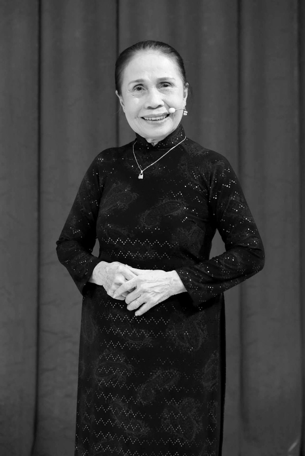 6 vai diễn để đời của nghệ sĩ Ánh Hoa: Từ Mùa Len Trâu tới Cổng Mặt Trời, nhìn đâu cũng nhớ người mẹ tần tảo của màn ảnh Việt-1