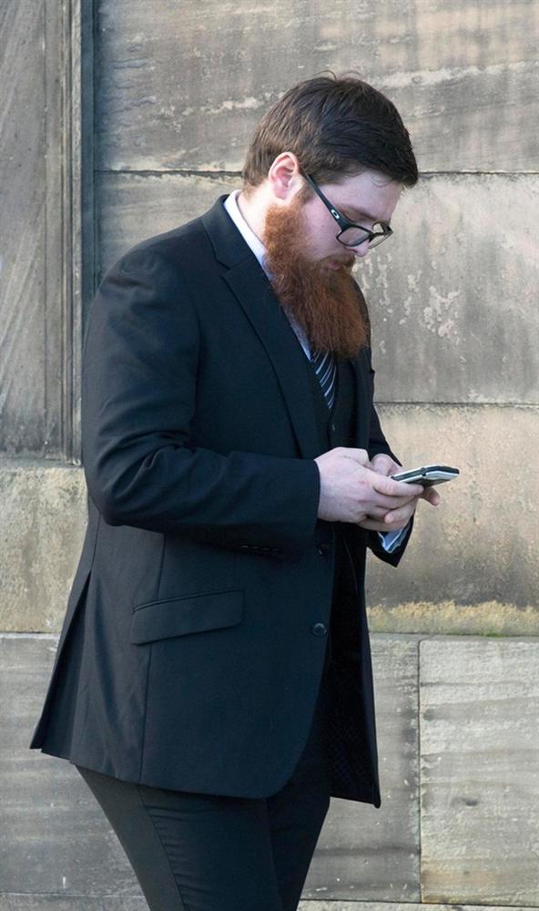 Chi hơn trăm triệu đồng cưới trai trẻ, mới được 13 ngày, người phụ nữ chết lặng khi biết sự thật ớn lạnh về chồng rồi muốn ly dị lập tức-2