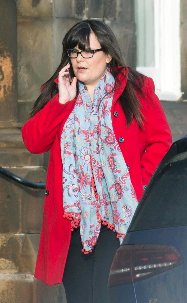 Chi hơn trăm triệu đồng cưới trai trẻ, mới được 13 ngày, người phụ nữ chết lặng khi biết sự thật ớn lạnh về chồng rồi muốn ly dị lập tức-3