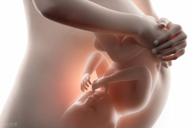 4 thói quen của bà bầu khiến nước ối có vấn đề, ảnh hưởng cả mẹ lẫn thai nhi-1