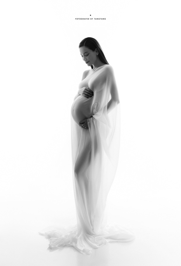 Hé lộ cận cảnh nhan sắc ở tháng cuối thai kỳ của Hà Hồ, tiết lộ điểm khác biệt rõ so với lúc mang bầu Subeo!-4