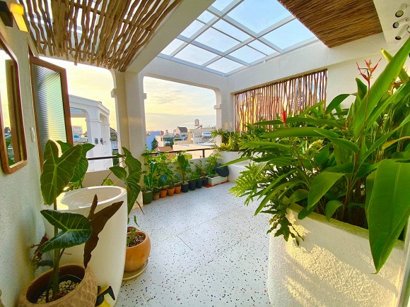 Góc vườn xanh mướt bên trong biệt thự của Trịnh Tú Trung-7