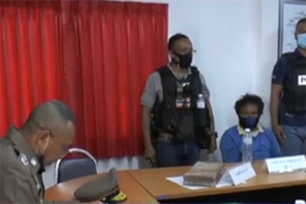 Chồng giết vợ rồi phi tang thi thể sau nhà, con gái về thăm nhà biết chuyện rồi khóc nức nở xin giảm án cho cha vì ẩn tình khó nói-1