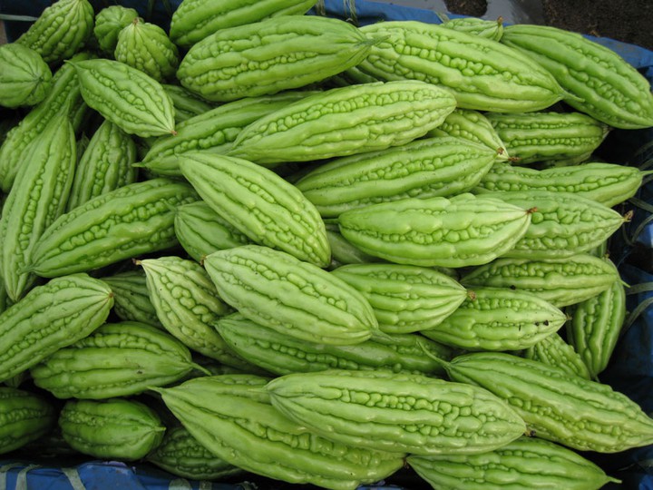 3 mẹo đơn giản giảm độ đắng của khổ qua để ai cũng ăn được!-4