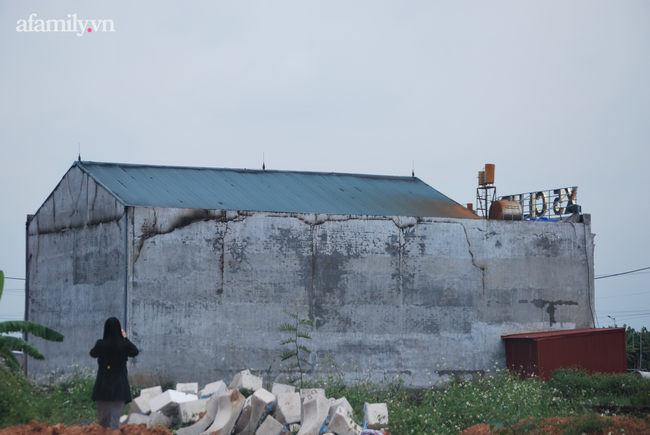 Vụ cháy quán bar X5 ở Vĩnh Phúc: 1 trong 3 thiếu nữ tử vong từng chạy ra đến cửa nhưng quay lại lấy đồ-4