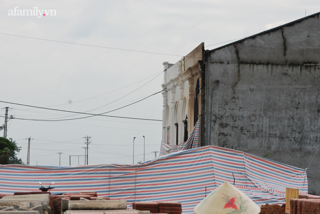 Vụ cháy quán bar X5 ở Vĩnh Phúc: 1 trong 3 thiếu nữ tử vong từng chạy ra đến cửa nhưng quay lại lấy đồ-6