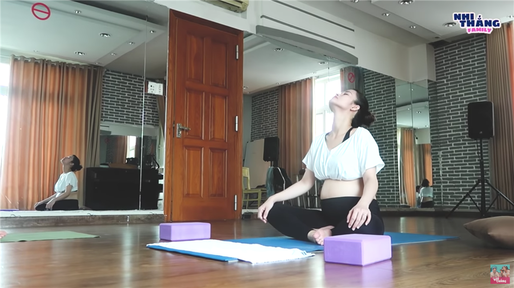 Mẹ bầu Hồ Ngọc Hà và Đông Nhi giữ dáng đẹp ngỡ ngàng đến sát ngày sinh nở, thì ra cả hai cùng làm 1 việc này-7