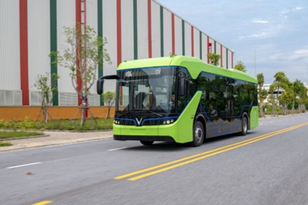 VinBus phát triển hệ thống trạm sạc xe buýt điện