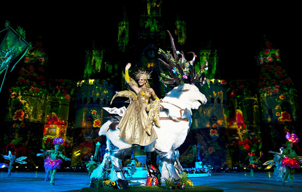 Kỳ ảo Tata Show phiên bản đạo cụ khổng lồ-2