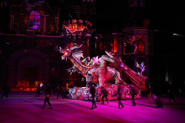 Kỳ ảo Tata Show phiên bản đạo cụ khổng lồ-4