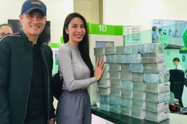 Giọng hát hạn chế, từng vướng nhiều tai tiếng, Thủy Tiên thay đổi ra sao để tồn tại trong showbiz?-5