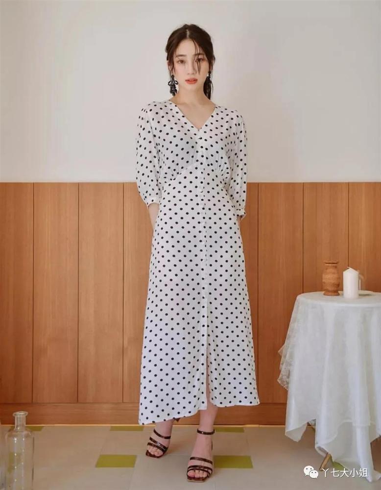 3 món đồ chấm bi vừa sang vừa xinh mà nàng công sở nào cũng cần-4