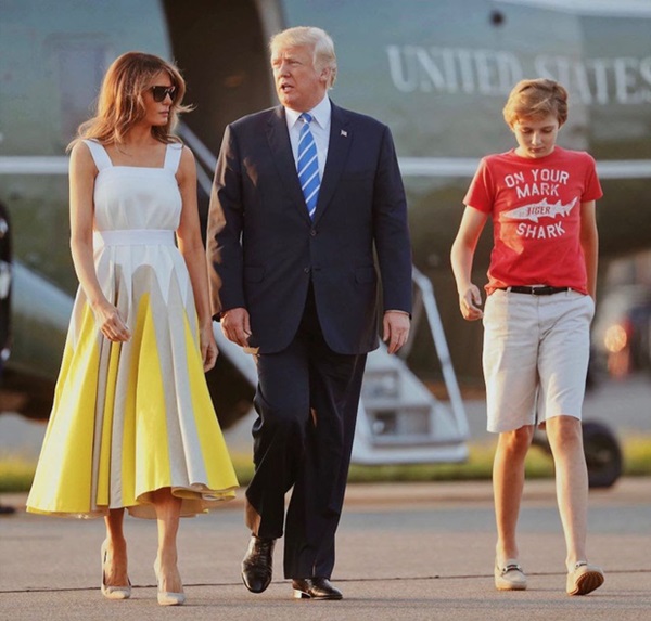 Nhìn lại những hình ảnh đẹp nhất suốt 4 năm qua của Hoàng tử Nhà Trắng Barron Trump trước giây phút Mỹ tuyên bố Tổng thống thứ 46-13
