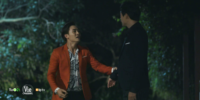 Chọc tức vợ yêu: Nữ chính mặc hớ hênh nằm trên giường làm quà cho tổng tài-5