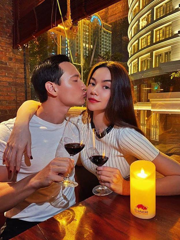Hơn 3 năm yêu đương của Hà Hồ - Kim Lý: Tưởng chừng đã đứt gánh giữa đường, nào ngờ lại nhận trái ngọt được cả showbiz ngưỡng mộ-10