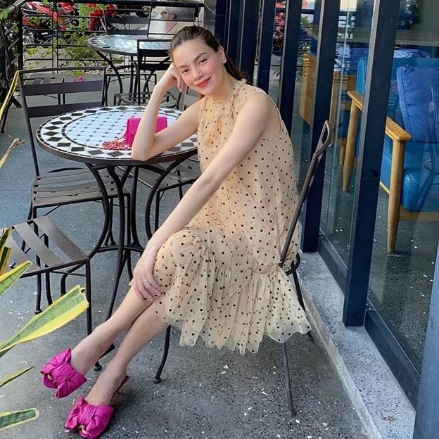 Hơn 3 năm yêu đương của Hà Hồ - Kim Lý: Tưởng chừng đã đứt gánh giữa đường, nào ngờ lại nhận trái ngọt được cả showbiz ngưỡng mộ-18