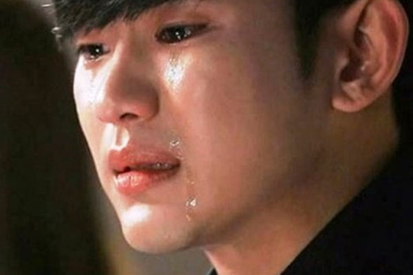 Đau đẻ gọi cho chồng thì nhận được câu đáp dửng dưng đáng sợ, cô vợ làm một điều vô cùng quyết liệt khi thấy rõ bản chất người đầu gối tay ấp-2