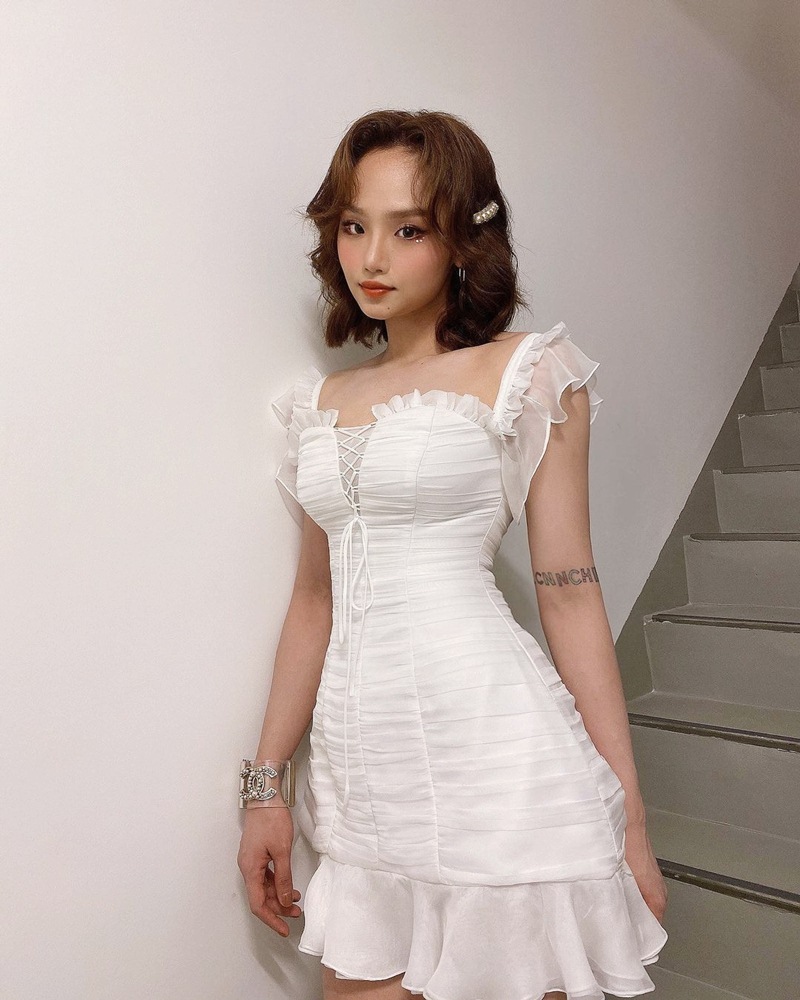 Lệ Quyên cắt tóc ngắn sau ly hôn - Thanh Hằng mix đồ check-in Dallas-7