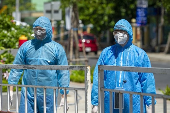 Thêm 1 người mắc Covid-19, Việt Nam đã có 1207 ca