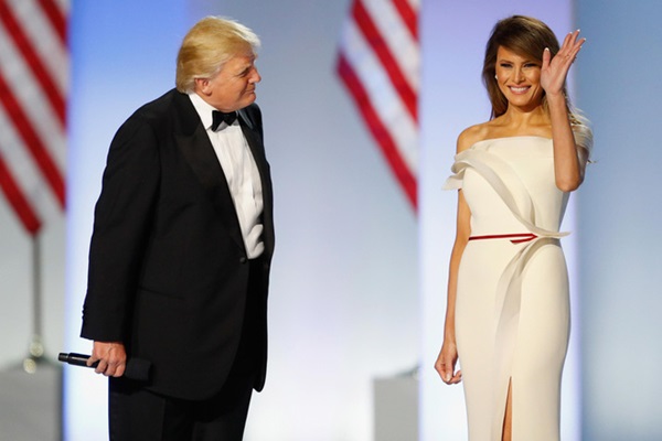 Chụp ảnh khỏa thân, nói 6 ngôn ngữ và những điều ít biết về Đệ nhất phu nhân Melania Trump-5