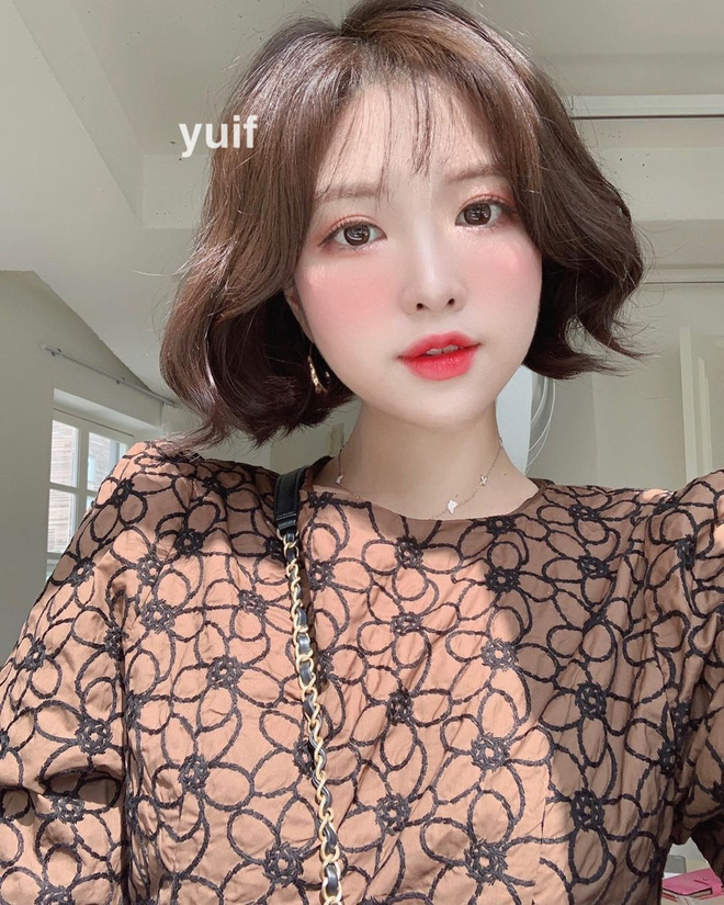 Mặt bánh bao, xương hàm to, trán sân bay sẽ đỡ xấu” nếu bạn diện các kiểu tóc che sạch nhược điểm này-1