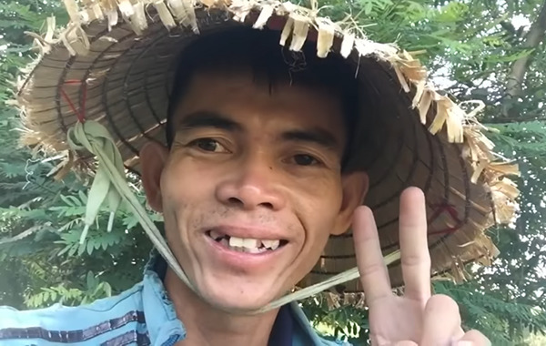 Giữa cuộc bầu cử Tổng thống Mỹ kịch tính, chàng trai chăn bò So Ytiet bất ngờ được loạt sao hạng A gọi tên để... kiểm phiếu!-4