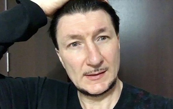 Sập bẫy địa ngục của doanh nhân giàu có, cô người mẫu trẻ chôn vùi 7 năm thanh xuân trong 4 bức tường đến nỗi thân tàn ma dại-2