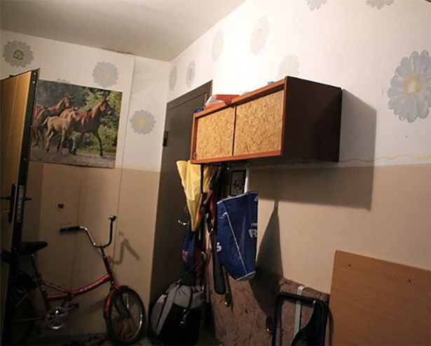 Thấy chồng ngoan ngoãn yêu chiều vợ, người phụ nữ không ngờ mình sống chung với quỷ đội lốt người hại đời 19 phụ nữ trong suốt 7 năm-8