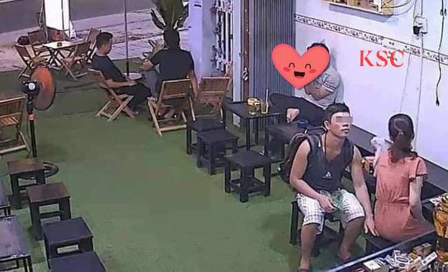 Ngang nhiên vào quán cà phê rồi thò tay sàm sỡ chị chủ, nam thanh niên bị phản đòn đến xanh mặt theo cách bất ngờ-1
