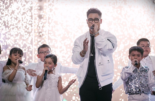 Đêm chung kết khó hiểu của Rap Việt-1