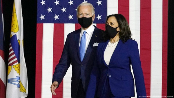 Kamala Harris - người phụ nữ đi vào lịch sử: Lần đầu tiên người Mỹ có một nữ Phó Tổng thống người da màu gốc Á-4