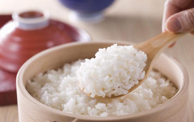 Nắm được những mẹo này, món cơm chiên chắc chắn sẽ ngon không thua đầu bếp xịn nấu!-1