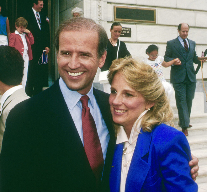 Điều ít biết về quãng thời gian làm người mẫu của vợ tân Tổng thống Mỹ Joe Biden-7