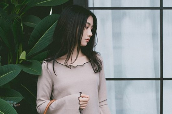 Thấy chị dâu bị cả nhà hắt hủi, tôi thương tình nên làm quen, ngờ đâu xám mặt khi nghe chị ấy tuyên bố một câu xanh rờn