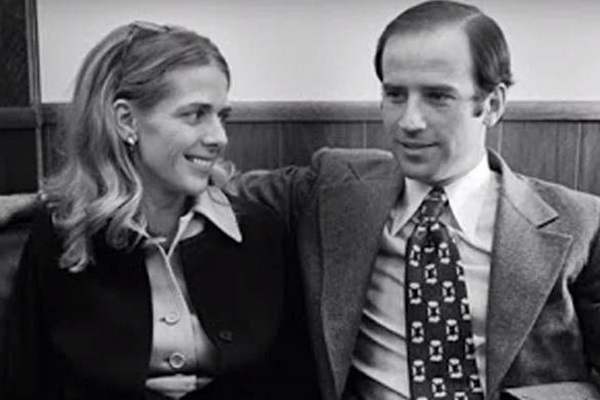 Thời thơ ấu của ông Joe Biden: Mắc chứng nói lắp, phải lau cửa sổ và dọn cỏ trường để kiếm tiền trang trải học phí-5