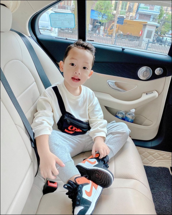 Nghe câu nói ngọt lịm tim này của con trai chưa đầy 5 tuổi, dù làm mẹ đơn thân Ly Kute cũng thấy ấm lòng-4