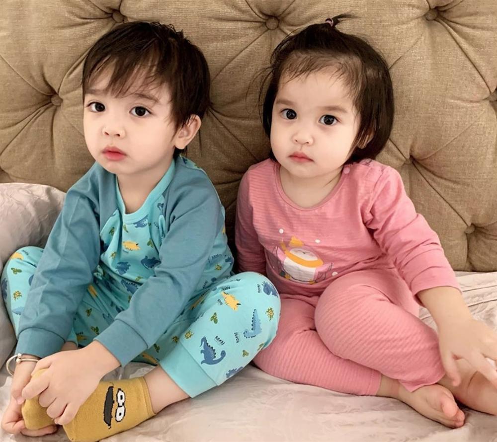 Sữa - Sam nhà Hằng Túi bé tí đã biết đếm số cực đỉnh, nhưng biết cách dạy con đếm số của hot mom thì ai nấy cười rách mép-1