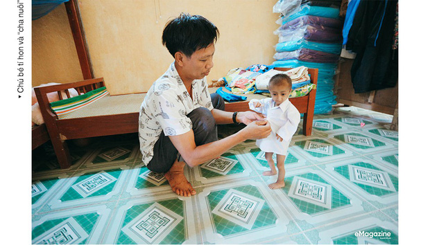 Những hình ảnh không thể nào quên về Đinh Văn Krể: Tạm biệt cậu bé tí hon với nụ cười luôn nở trên môi-8