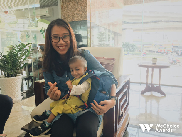 Những hình ảnh không thể nào quên về Đinh Văn Krể: Tạm biệt cậu bé tí hon với nụ cười luôn nở trên môi-14