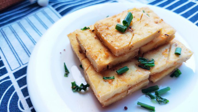 Dùng nồi chiên không dầu làm 3 món tưởng không ngon mà ngon không tưởng-7