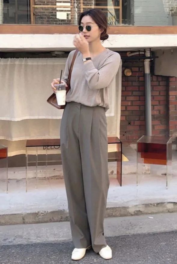 4 kiểu áo mix đẹp cùng quần ống suông, diện lên vừa hack dáng lại vừa sang xịn-5
