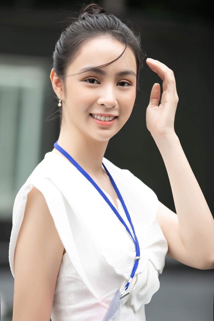 Thí sinh Hoa hậu Việt Nam 2020 gây ấn tượng với nhan sắc xinh đẹp, xem đến mặt mộc ai cũng khen ngợi-5